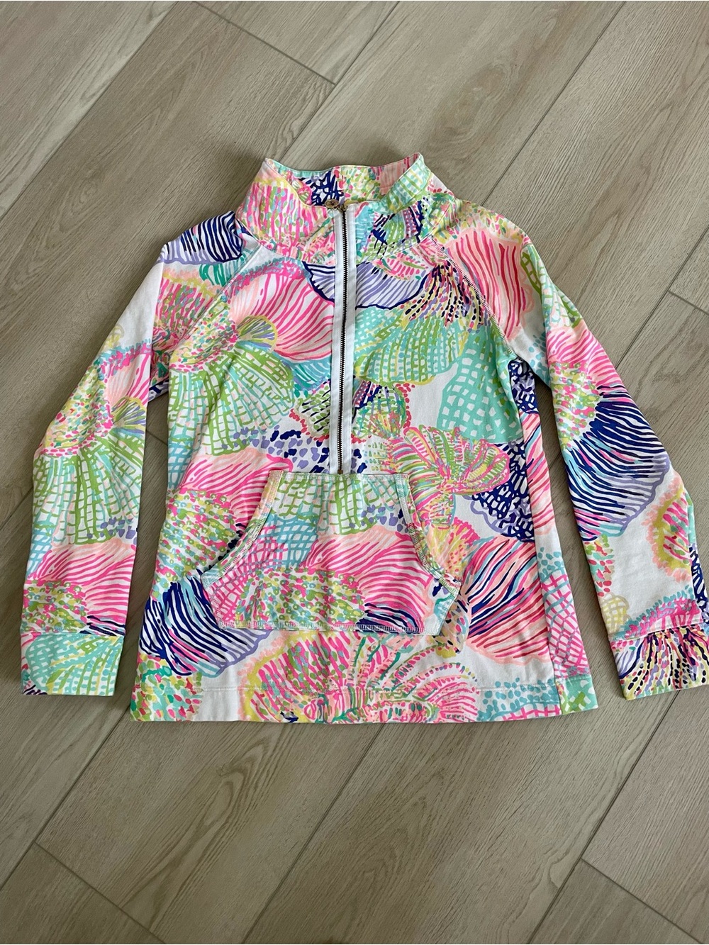 Lilly Pulitzer Roar of the Seas Print Pullover Popover 1/2 zip pink green blue